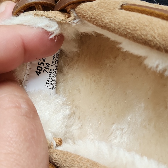 Minnetonka Women’s Faux Fur Lined Slipper Tan Brown Moccasins Suede 4052 Size 7M - Picture 9 of 9